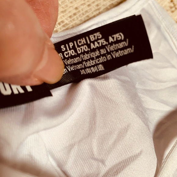 Pink Sport Womens White Strappy Bralette Size Small - Picture 10 of 10